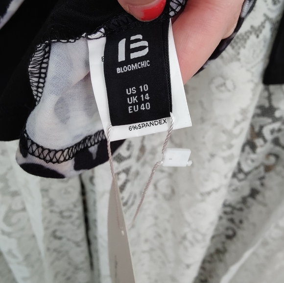 NWT Bloomchic black and white long sleeve top size 10 - Picture 4 of 7